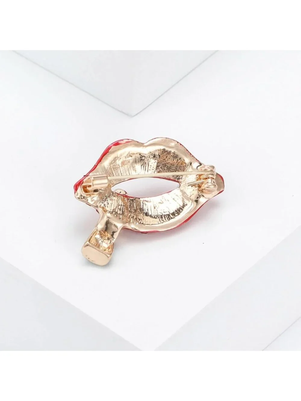 Elegant Enamel & Rhinestone Brooch Pin for Women - Stylish Lapel Jewelry, Gifts